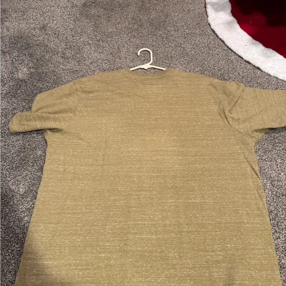 Carhartt Men's Olive Short Sleeve Pocket Tee - Picture 3 of 4